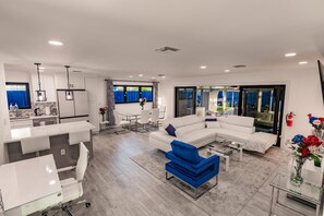 2 bedrooms