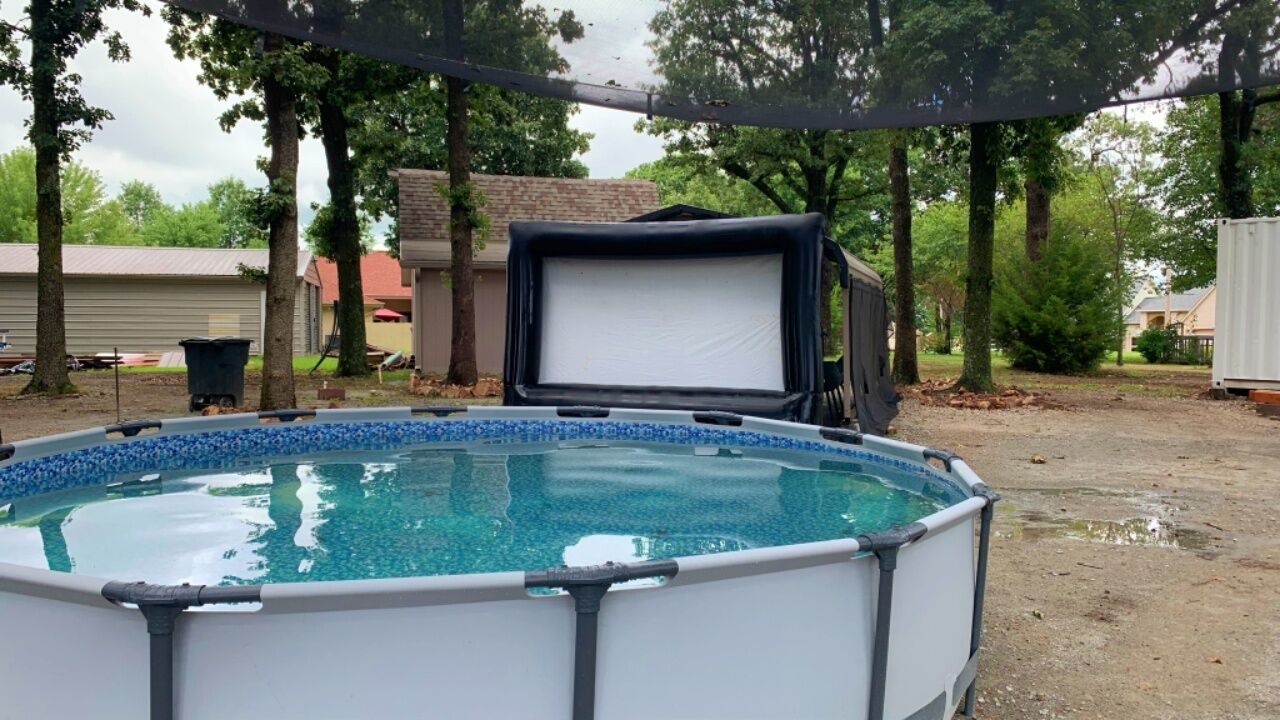 Tina de hidromasaje al aire libre