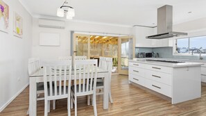 Fridge, microwave, stovetop, dishwasher - Large house with beautiful views in great location (Kiama)