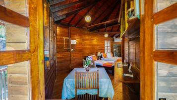 Coffres-forts dans les chambres, bureau