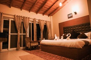 Deluxe Room | Free WiFi - The Wonder Valley Resort (Dhari)