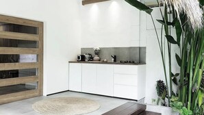 Unclassified image, 4 of 20, button - Villa Q - Contemporary Pool House (Seminyak)