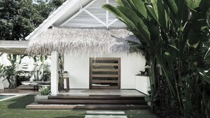 Unclassified image, 5 of 20, button - Villa Q - Contemporary Pool House (Seminyak)