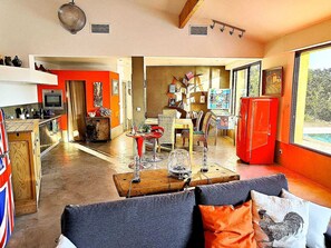 Living area - Maison Climatisée Avec Piscine Privée (Cotignac)