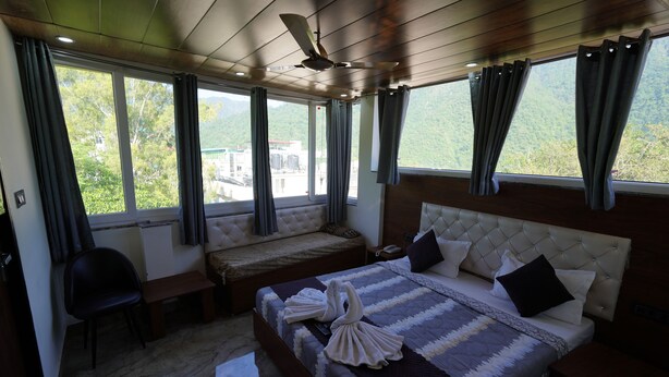Unclassified image, 1 of 21, button - Hotel UV - Best Hotel in Rishikesh (Narendranagar)