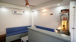 Unclassified image, 5 of 21, button - Hotel UV - Best Hotel in Rishikesh (Narendranagar)
