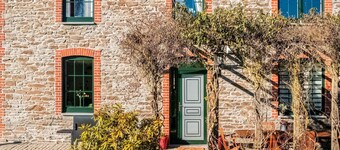 Pretty Farmhouse in Houffalize with Courtyard