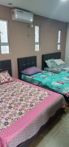 Jalan Batu Belah Batu Bertangkup