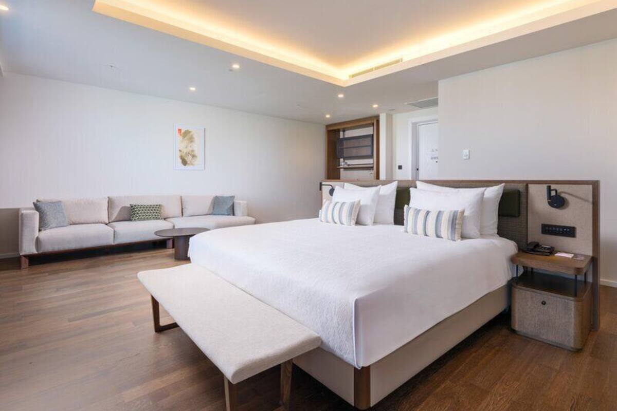 Penthouse Sea View (Adult Zone) | Premium bedding, minibar (free items), desk, laptop workspace