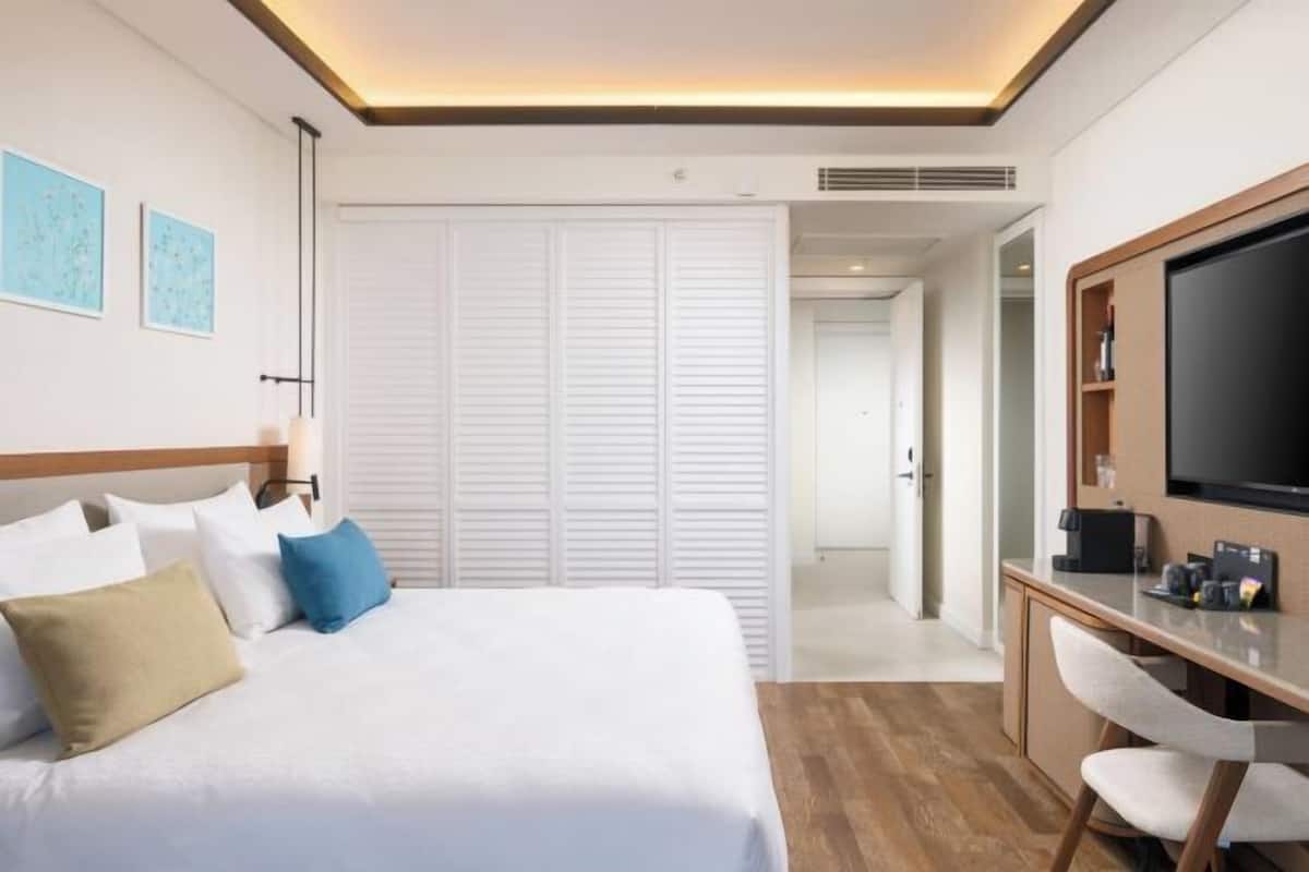 Hochwertige Bettwaren, kostenlose Minibar, Schreibtisch
