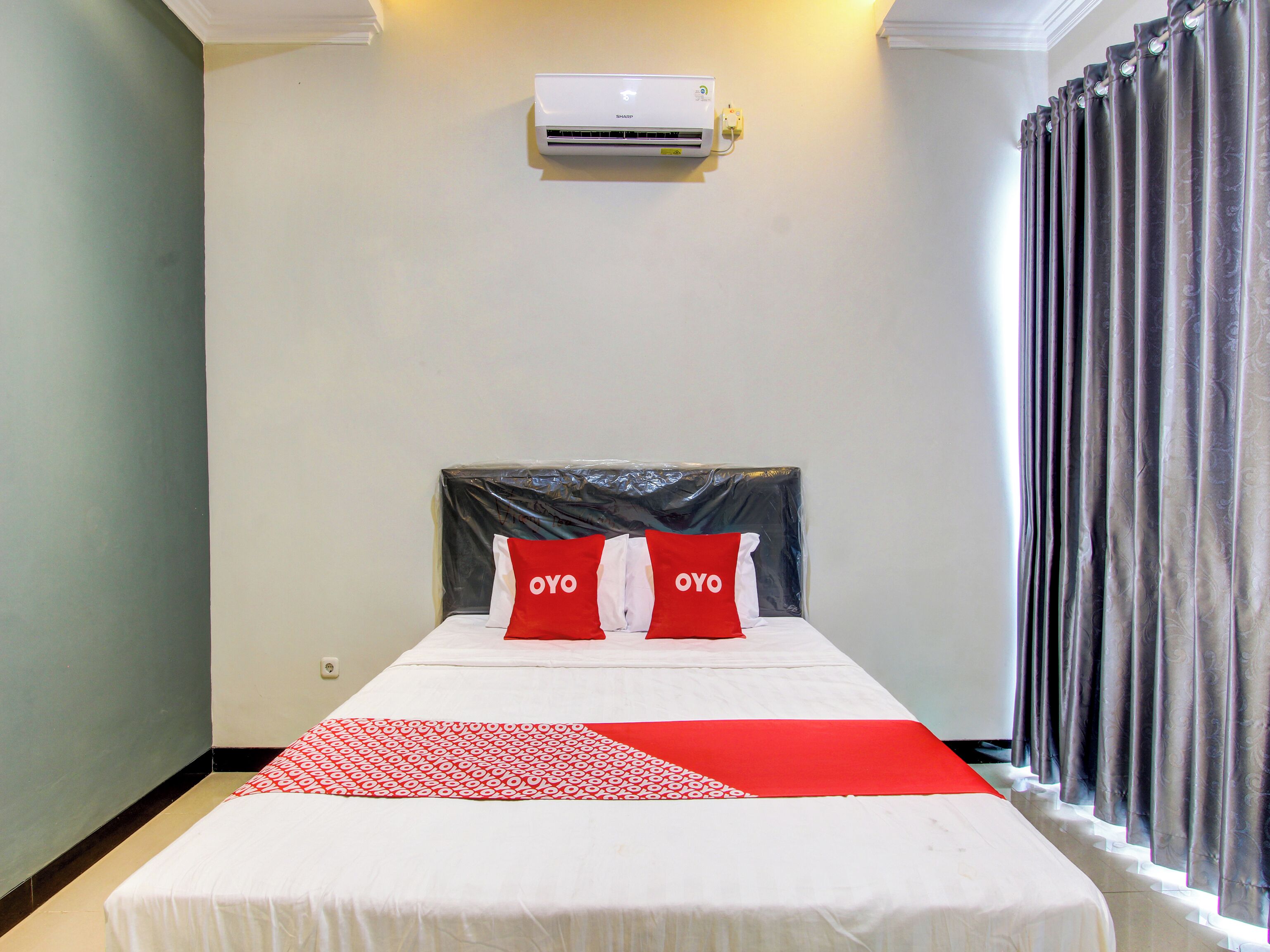 Deluxe Suite | Laptop workspace, free WiFi, bed sheets