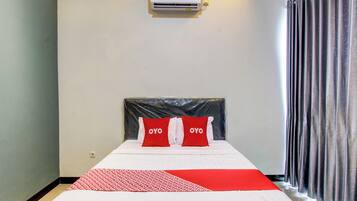 Deluxe Suite | Laptop workspace, free WiFi, bed sheets