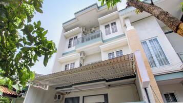 Bagian depan properti