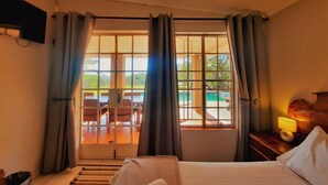 Unclassified image, 2 of 69, button - Highlands Creek Self Catering Lodge (Mbombela)