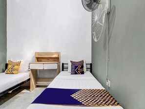 Desk, laptop workspace, free WiFi, bed sheets