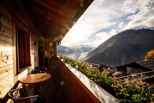 Apartment „Bergsteiger – Patleidhof“ mit Bergblick und privater Sauna am Balkon