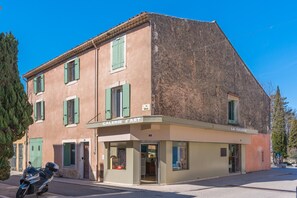 Extérieur