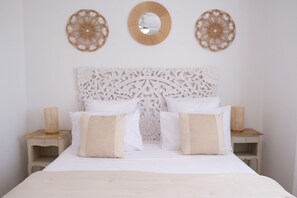 4 bedrooms, iron/ironing board, free WiFi, bed sheets - Vacation rental house with pool ARLES LS3-432 (Arles)