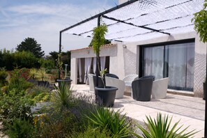 Terrace/patio - Vacation rental house with pool ARLES LS3-432 (Arles)