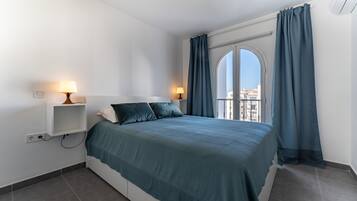 2 sovrum, strykjÀrn/strykbrÀda, gratis wi-fi och sÀngklÀder