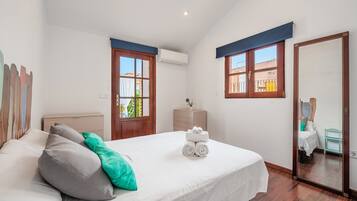 6 dormitorios, tabla de planchar con plancha, wifi gratis y ropa de cama