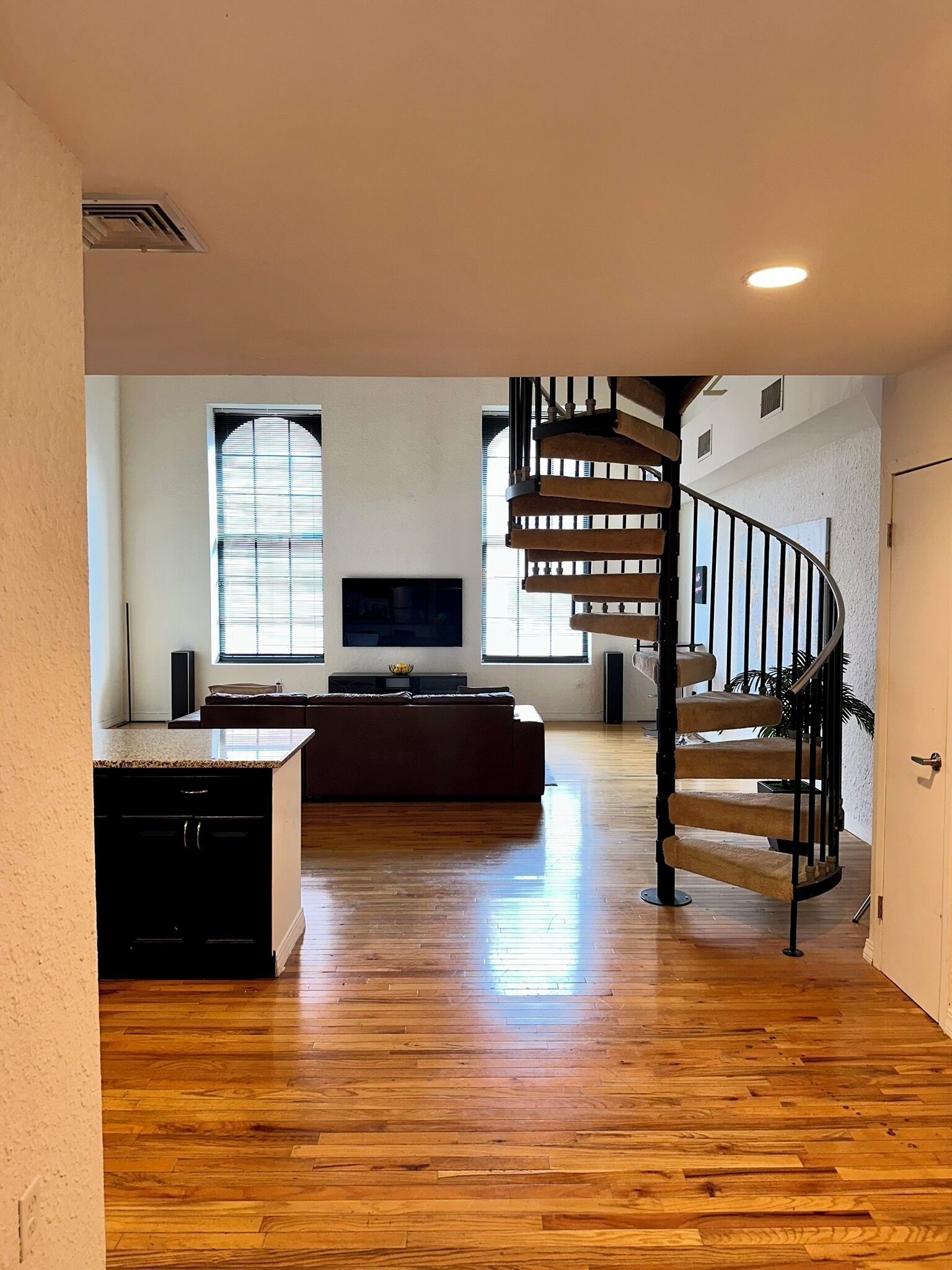 Urban Escape Penthouse Loft