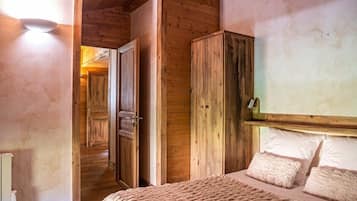 5 Schlafzimmer, Schreibtisch, WLAN, BettwÀsche