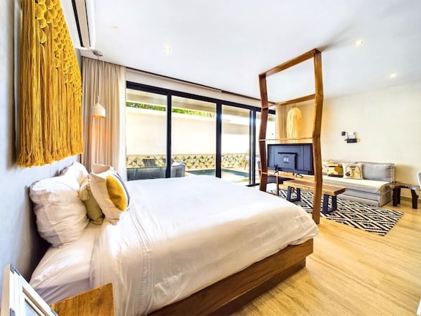 3 habitaciones, escritorio, tabla de planchar con plancha y wifi gratis
