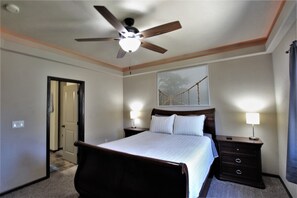 4 habitaciones, escritorio, wifi gratis y ropa de cama 