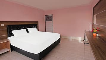 Deluxe Double Room | Free WiFi, bed sheets