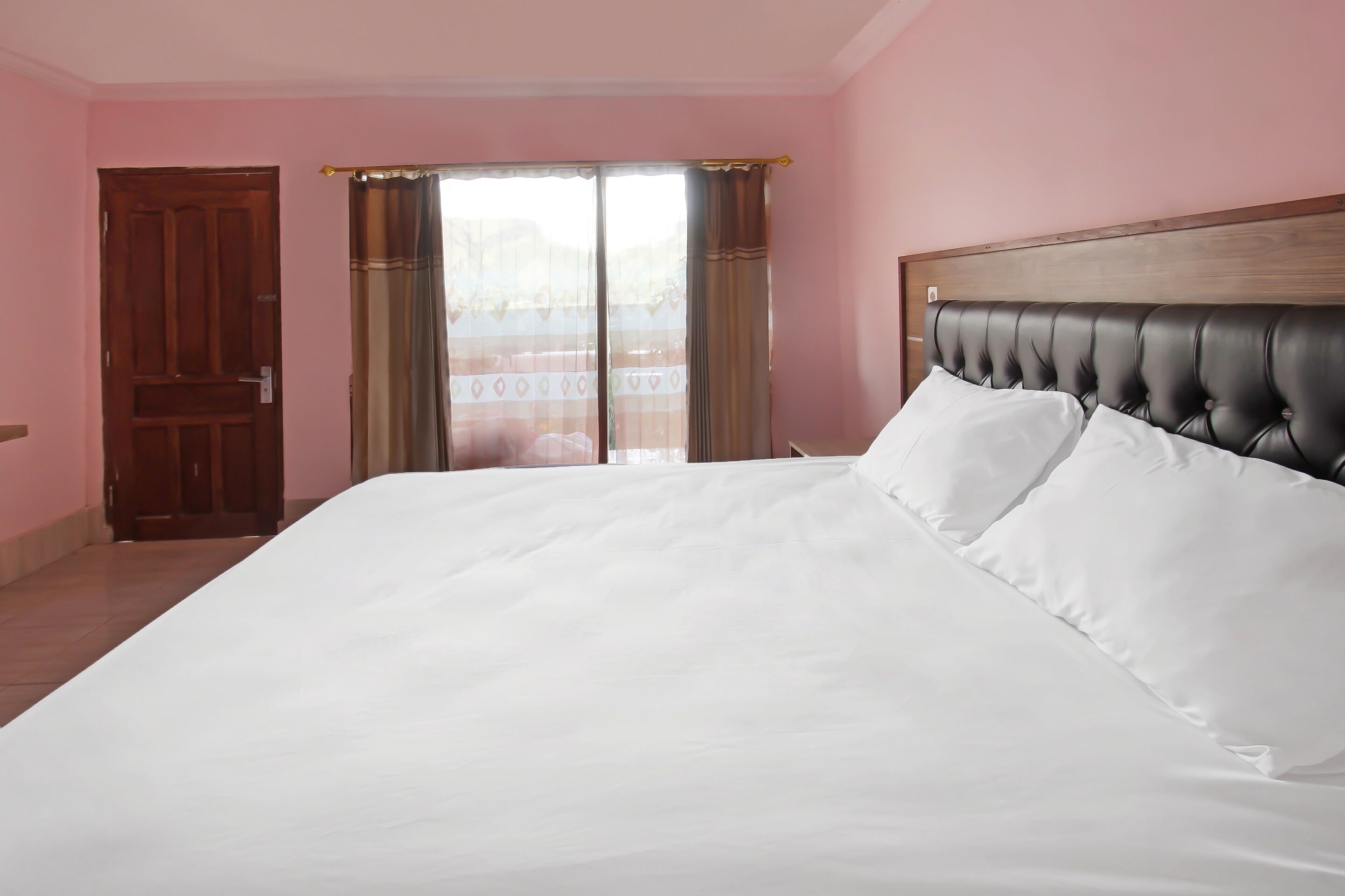 Habitación doble Deluxe | Wifi gratis y ropa de cama 