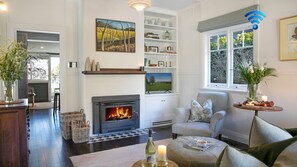 TV connectée, cheminée