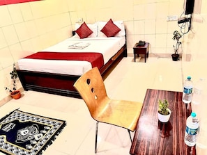 Comfort Double Room | In-room safe, iron/ironing board, free WiFi - HOTEL SITA GRAND (Hyderabad)