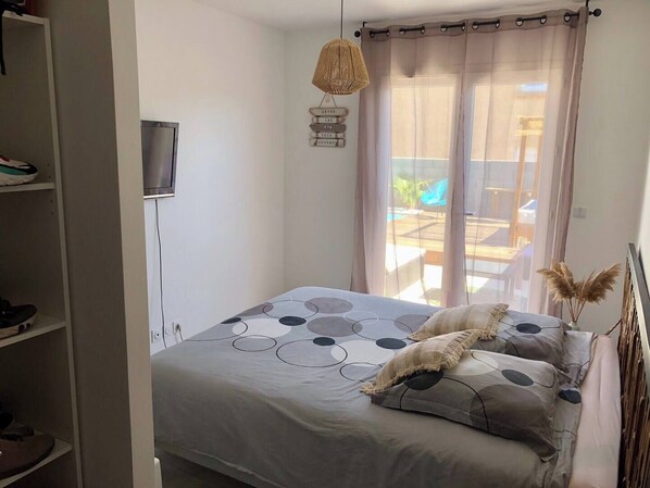 2 camere, ferro/asse da stiro, Wi-Fi, lenzuola