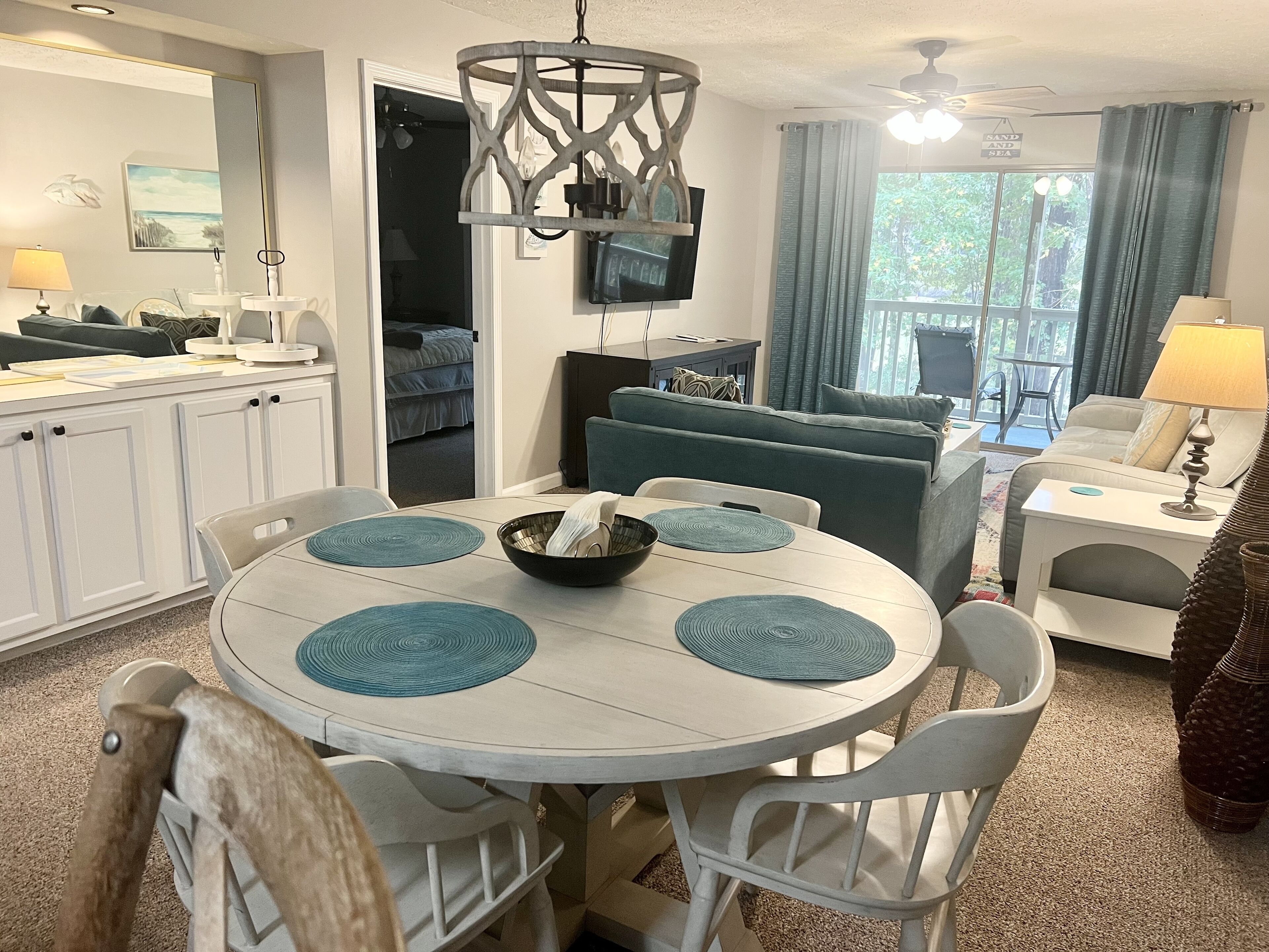 Relaxing 2bd True Blue Golf Resort 4 Pools, Huge Balcony, 3 Min To Pawleys Beach - Georgetown