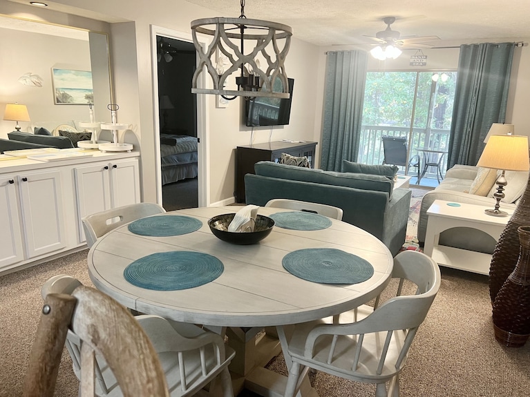 Relaxing 2bd True Blue Golf Resort 4 Pools, Huge Balcony, 3 Min To Pawleys Beach - Georgetown