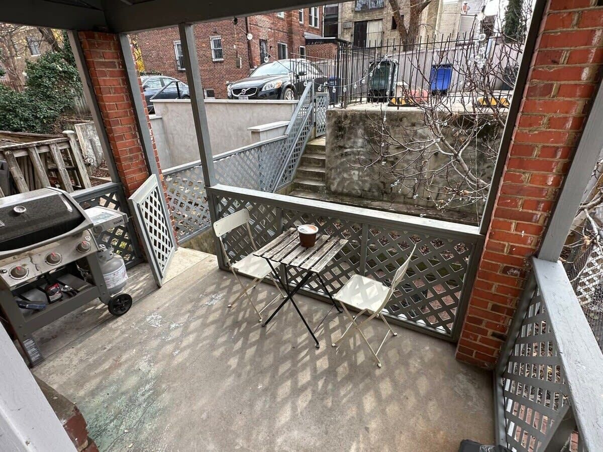 屋外ダイニングエリア
