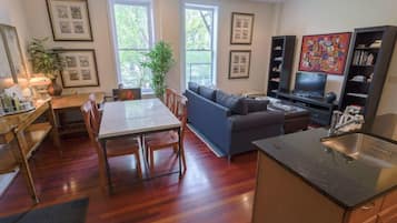 TV, offices