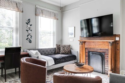 Spacious Historic Fan Home | 4 Parking | Near VCU