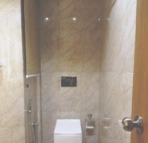 Habitación ejecutiva | Baño | Ducha, cabezal de ducha tipo lluvia y toallas