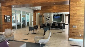 Lobby - Preston Royal Double II I Premium 2BR in Dallas (Dallas)