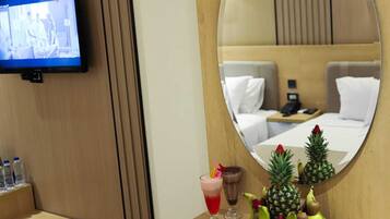 In-room safe, blackout curtains