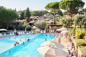 Seasonal outdoor pool, pool umbrellas, pool loungers - Residence con piscina a Guardistallo  (Guardistallo)