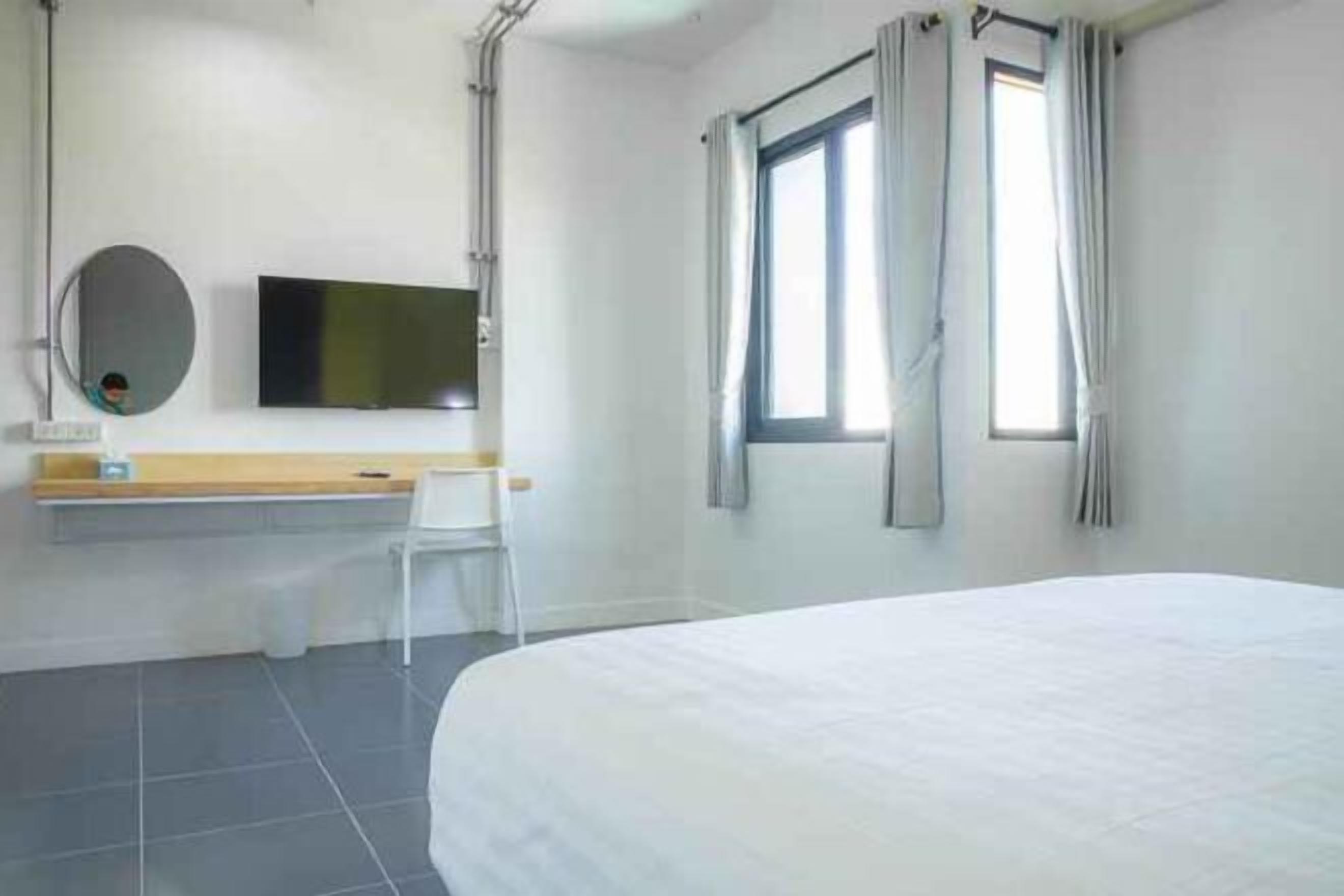 Individually decorated, desk, laptop workspace, soundproofing