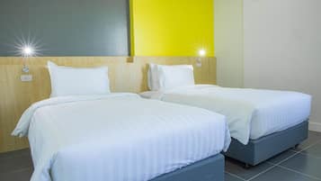 Standard Twin Room, 2 Twin Beds | Individually decorated, desk, laptop workspace, soundproofing
