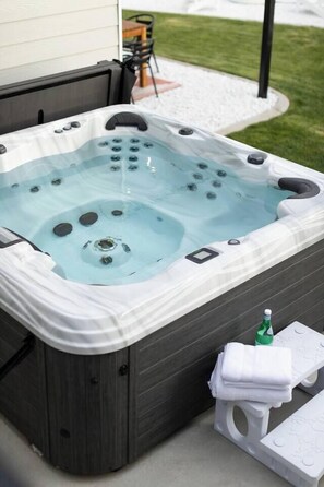 Outdoor spabad