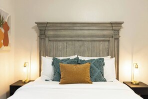 3 soverom, strykejern/-brett, reiseseng for barn og wi-fi (inkludert)