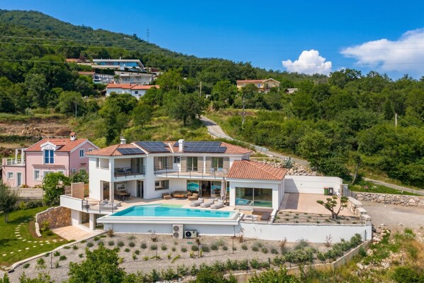 Family Villa, Multiple Bedrooms, Refrigerator & Microwave (Luxury Villa Dana Indoor Pool and) | Exterior
