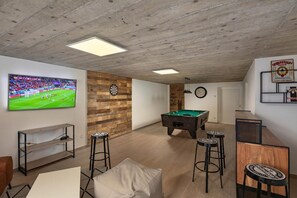 Family Villa, Multiple Bedrooms, Refrigerator & Microwave (Luxury Villa Dana Indoor Pool and) | Games room