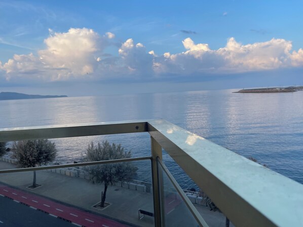 Property grounds - Apartamento Nemi , Primera Linie del Mar, Acepta Mascota,con Piscina Comunitar (L'Escala)